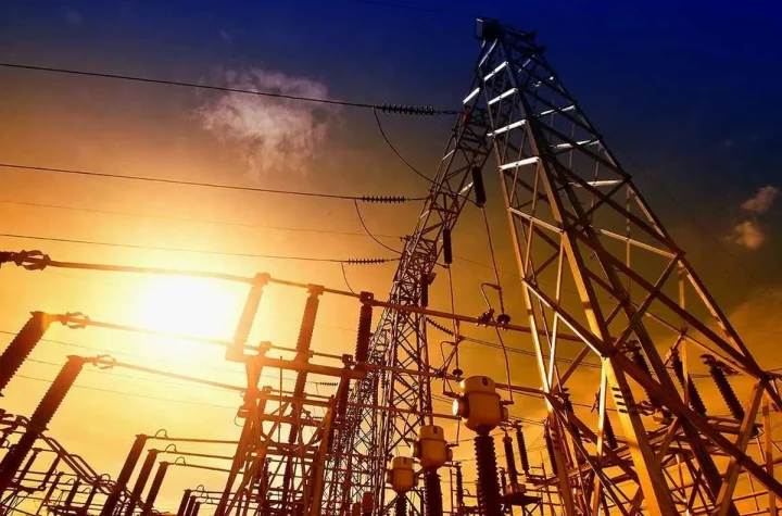 برق ۲۰ دستگاه اداری پرمصرف پایتخت قطع شد