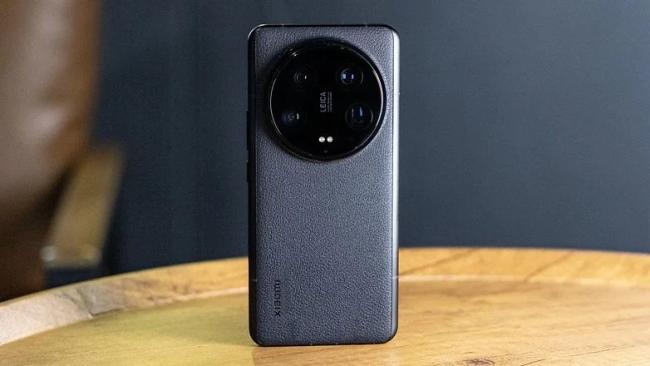 قیاس دو پرچمدار سامسونگ و شیائومی؛ Xiaomi 14 Pro و S24Ultra_خبردار 12 گوشی شیائومی 14