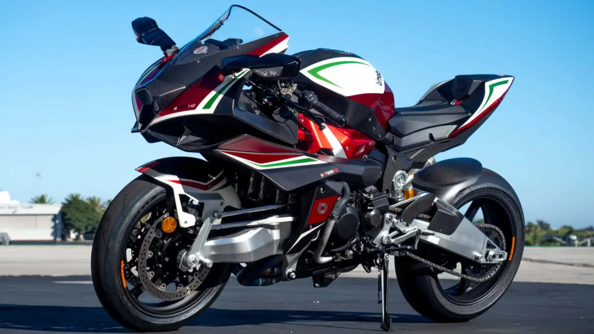 نگاهی به گران ترین موتورسیکلت های بازار جهانی + اینفوگرافیک_خبردار 40 بیموتا تسی اچ 2