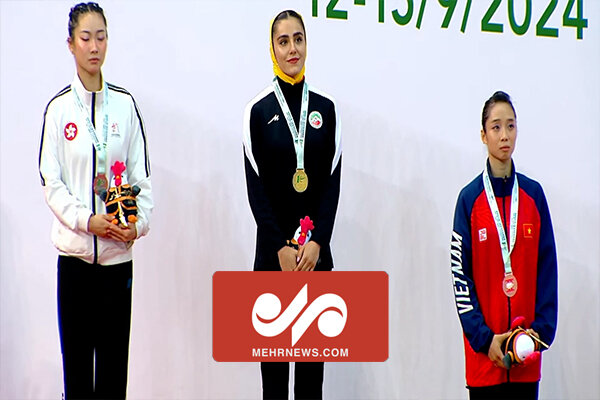 لحظه اهدای مدال زهرا کیانی و هلیا اسدیان در مسابقات قهرمانی آسیا - خبرگزاری مهر | اخبار ایران و جهان