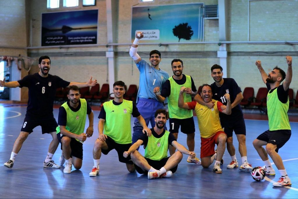 شادی و نشاط در آخرین تمرین تیم ملی فوتسال پیش از جام جهانی + فیلم - خبرگزاری مهر | اخبار ایران و جهان