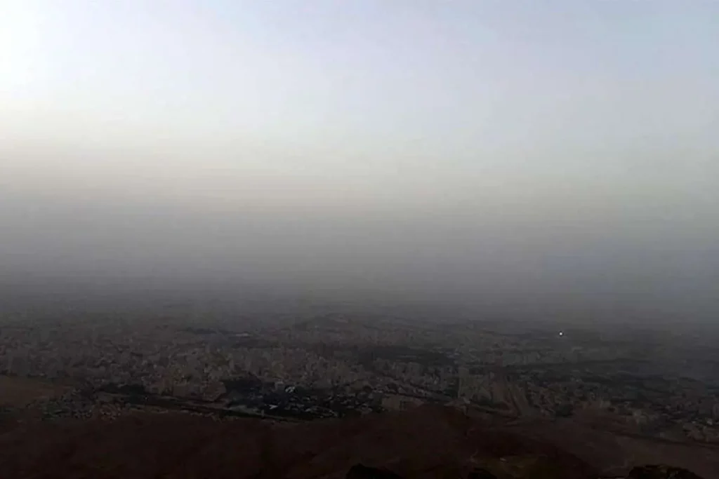 هوای اراک و ساوه ناسالم شد