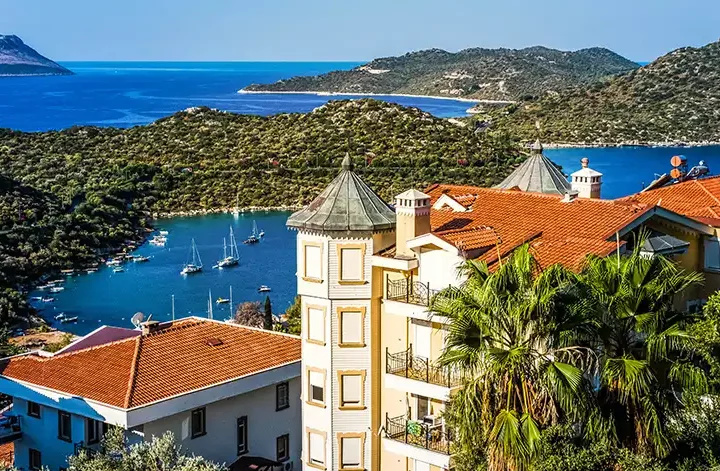 بهترین زمان برای سفر به آنتالیا: سفری لذت‌بخش به سواحل مدیترانه