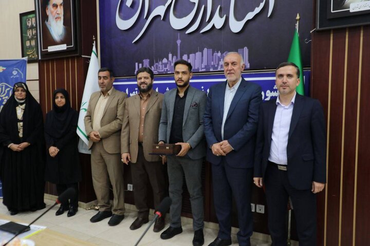 ۸مدال آور استان تهران در مسابقات المپیک و پارالمپیک۲۰۲۴تقدیر شدند - خبردار 17 مدال آور استان تهران در مسابقات المپیک و پارالمپیک ۲۰۲۴تقدیر شدند