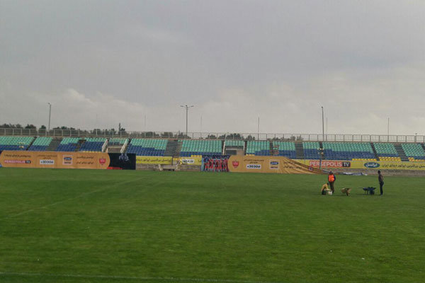 بازدید معاونان پرسپولیس از چمن ورزشگاه شهید کاظمی - خبرگزاری مهر | اخبار ایران و جهان