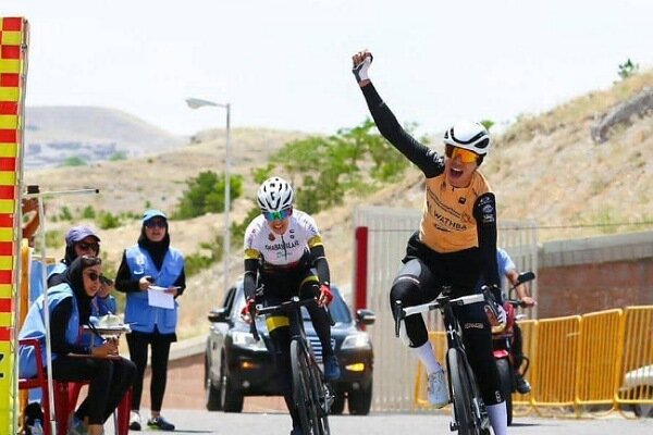 دختر دوچرخه سوار ایران در رده دهم تور ابوظبی ایستاد - خبرگزاری مهر | اخبار ایران و جهان