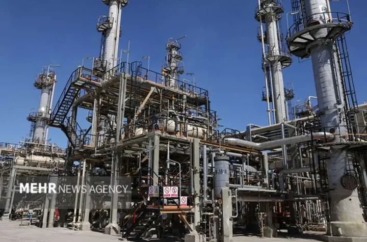 سودآوری 5 پالایشگاه در سراشیبی تند/ کمترین رشد فروش برای کدام پالایشگاه است؟