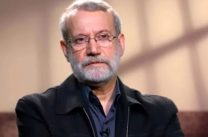 لاریجانی: کسری بودجه 1404 بی سابقه است!