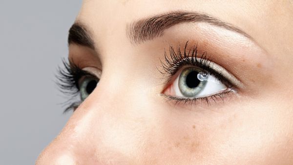 آیا لیفت ابرو علتپر پشت شدن آن می شود؟_خبردار 5 1747087932 319 آیا لیفت ابرو علتپر پشت شدن آن می شود؟ خبردار