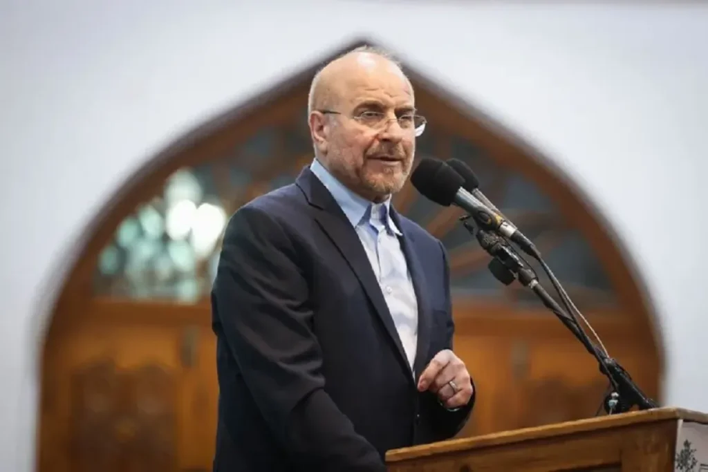 نامۀ قالیباف به پزشکیان: حقوق کارمندان باید ۲۰ درصد افزایش یابد