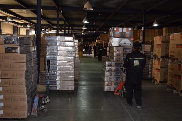 بسته بندی سینک های ایلیااستیل