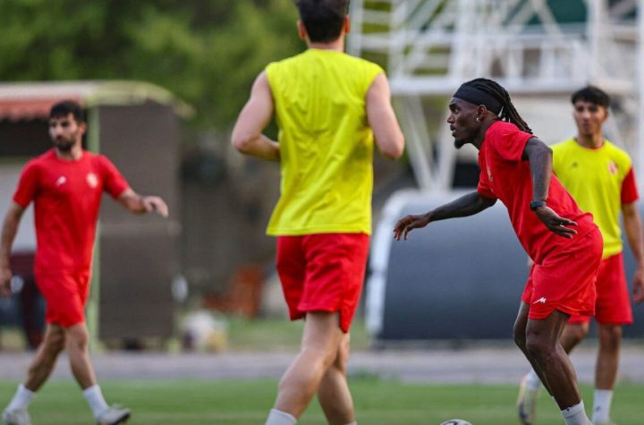 توضیح باشگاه پرسپولیس در مورد محرومیت مهاجم جدیدش - خبرگزاری مهر | اخبار ایران و جهان