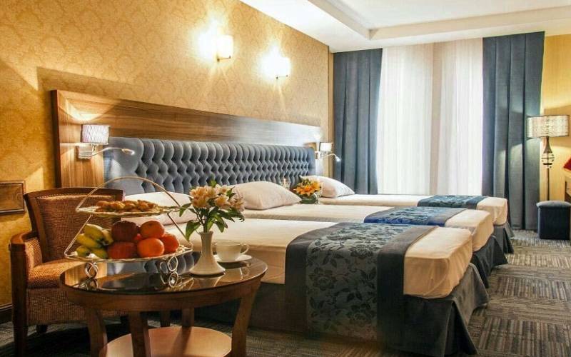 آشنایی با بهترین هتل های مشهد برای سفرهای تابستانی 1404