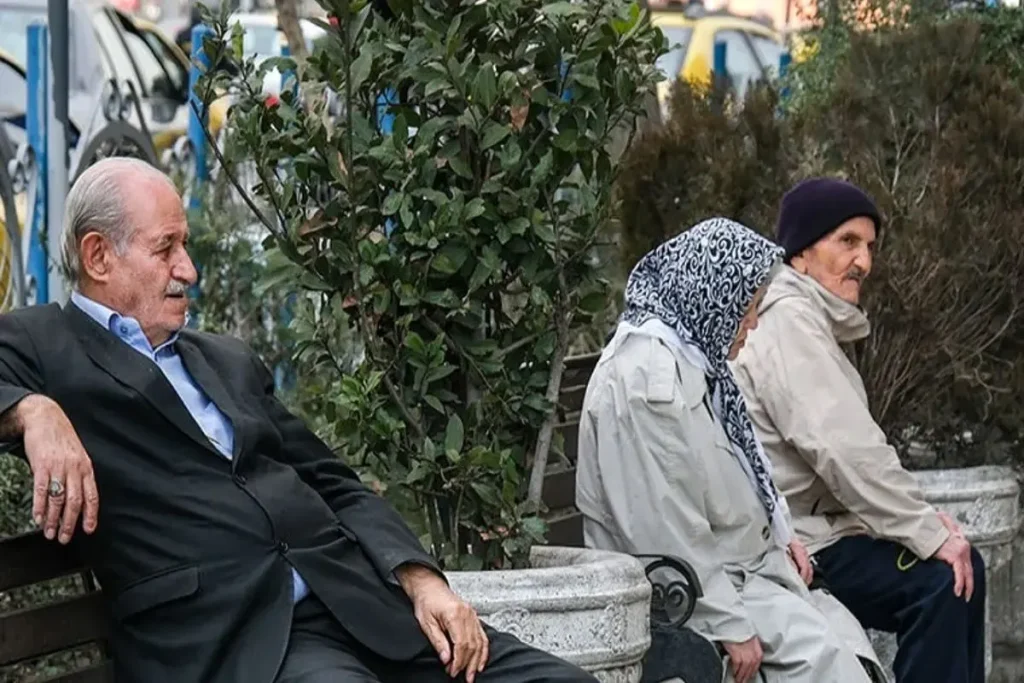 زمان دریافت معوقات فروردین بازنشستگان سایر سطوح تامین اجتماعی