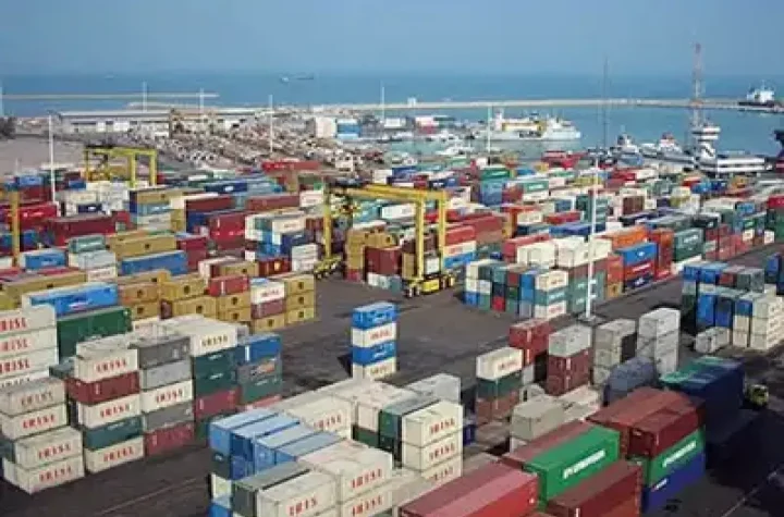 هشدار نسبت به رسوب کالا در گمرکات؛ محدودیت جدید ویرایش ثبت سفارش، واردکنندگان را بلاتکلیف کرد