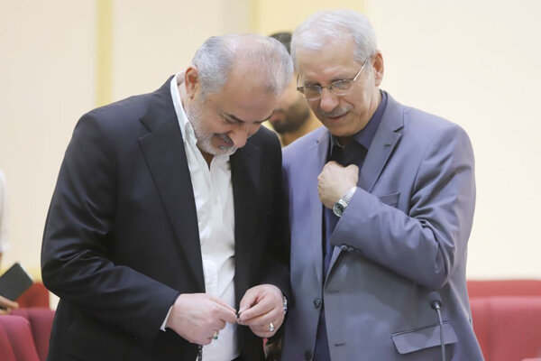 نصیرزاده:پرسپولیس در پرونده بیرانوند کمترین دفاع را کرد؛زنوزی زرنگ است - خبرگزاری مهر | اخبار ایران و جهان