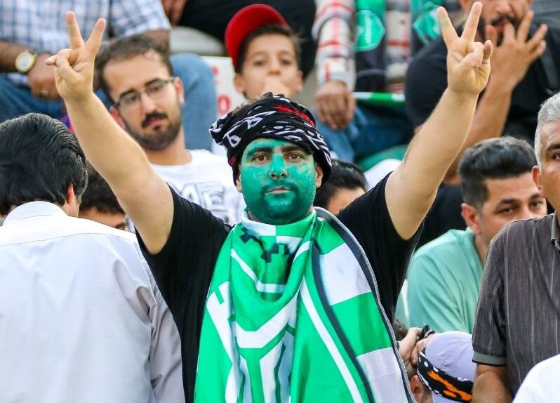 پر شدن جایگاه ویژه و خبرنگاران ورزشگاه تختی توسط تماشاگران!