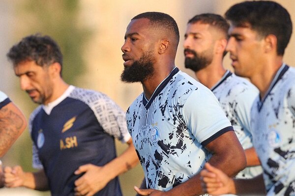 مهرانپور: منفعت گیری از جوانان خوب است/ وجود غفوری به استقلال پشتیبانی می کند - خبردار 5 مهرانپور: استفاده از جوانان خوب است/ حضور غفوری به استقلال کمک می کند