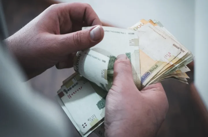 دستمزد کارگران در 1402