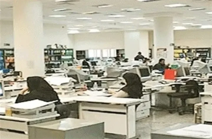 خبر مهم برای کارمندان دولت/ یک جراحی بزرگ بزرگ در راه است؟ + توضیح رییس سازمان اداری و استخدامی درباره تعدیل یا تغییر حقوق کارمندان