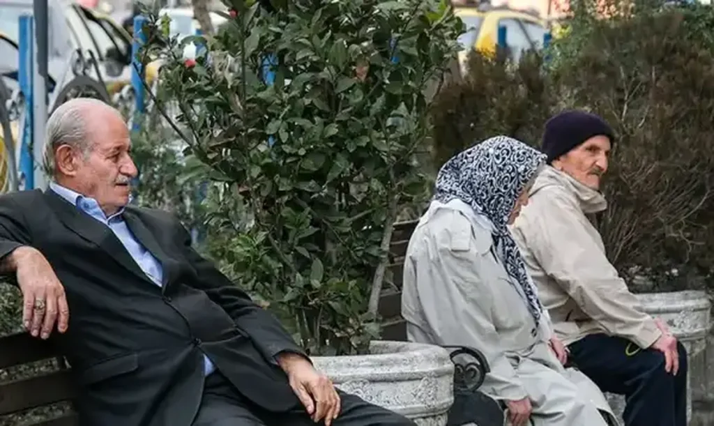 صدور فیش حقوقی مهرماه بازنشستگان تأمین اجتماعی