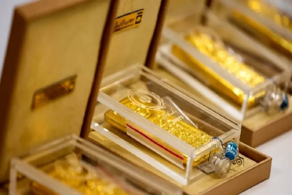 پیش‌بینی بانک آمریکایی: طلا در سال آینده به ۵۰۰۰ دلار می‌رسد