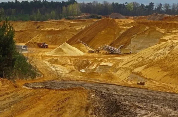 ۳۶۶ تن لجن طلا و نقره در ایران استخراج شد