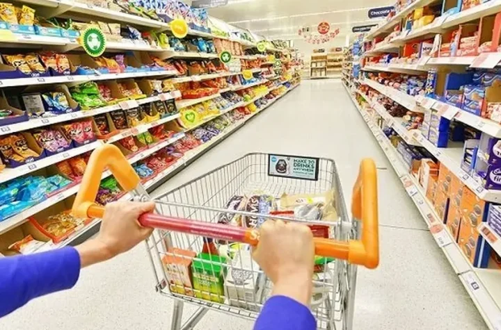 متحمل بیشترین فشار تورمی برای کدام دهک ها هست؟