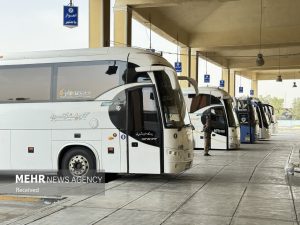 سفر مستقیم تا نجف؛ تجارب جدید زائران اربعین با طرح اتوبوس‌های یکسره در مرز خسروی